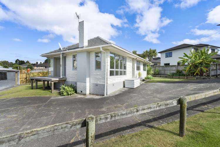 103a Roberts Road Te Atatu South_6