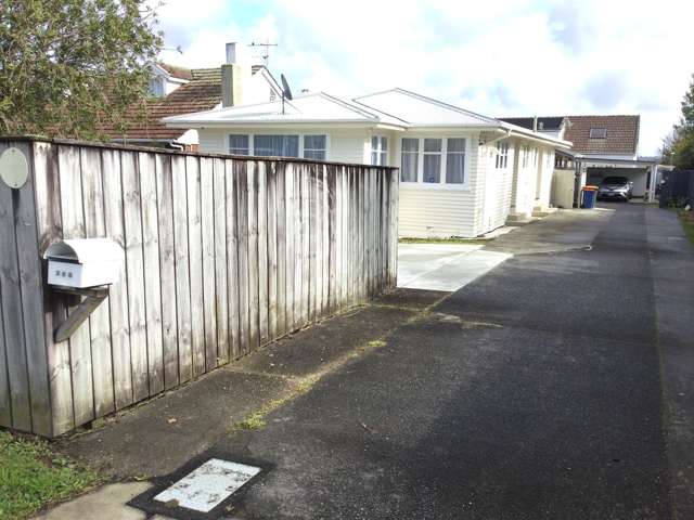 208 Te Atatu Road Te Atatu South_3