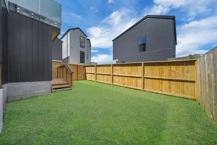 30C Tomintoul Place Highland Park_23