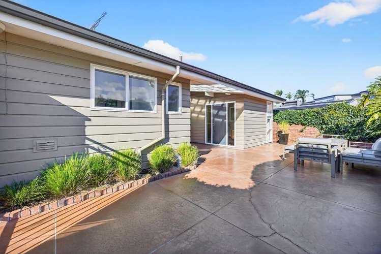 8 Blue Gum Rise Sunnyhills_30