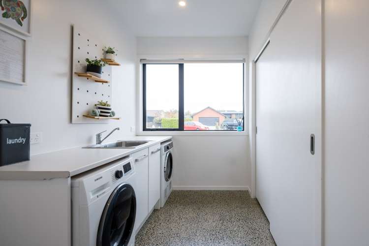 10 Kowhai Drive Cambridge_21