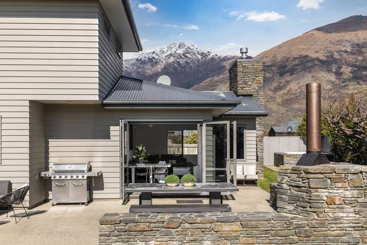 9 Bridesdale Drive Dalefield/Wakatipu Basin_29
