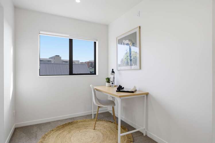 7D Walsall Street Avondale_18