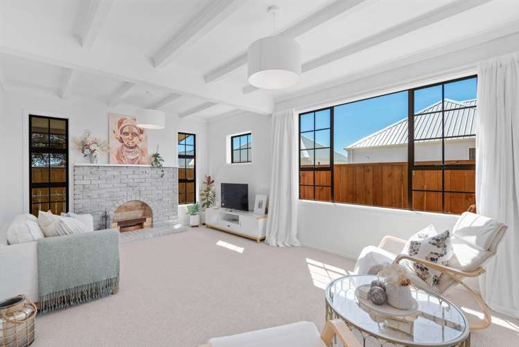 8 Berwick Street Mosgiel_6