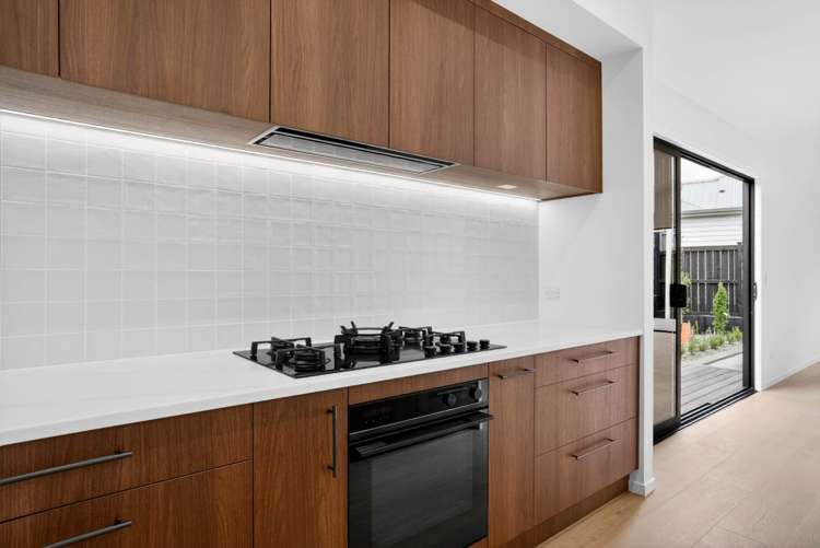 5 Tukutata Crescent Milldale_12