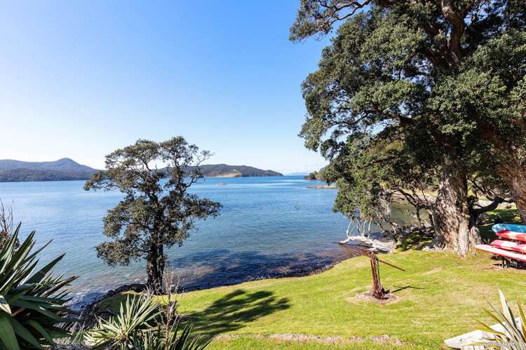 207 Puriri Bay Road Great Barrier Island_17