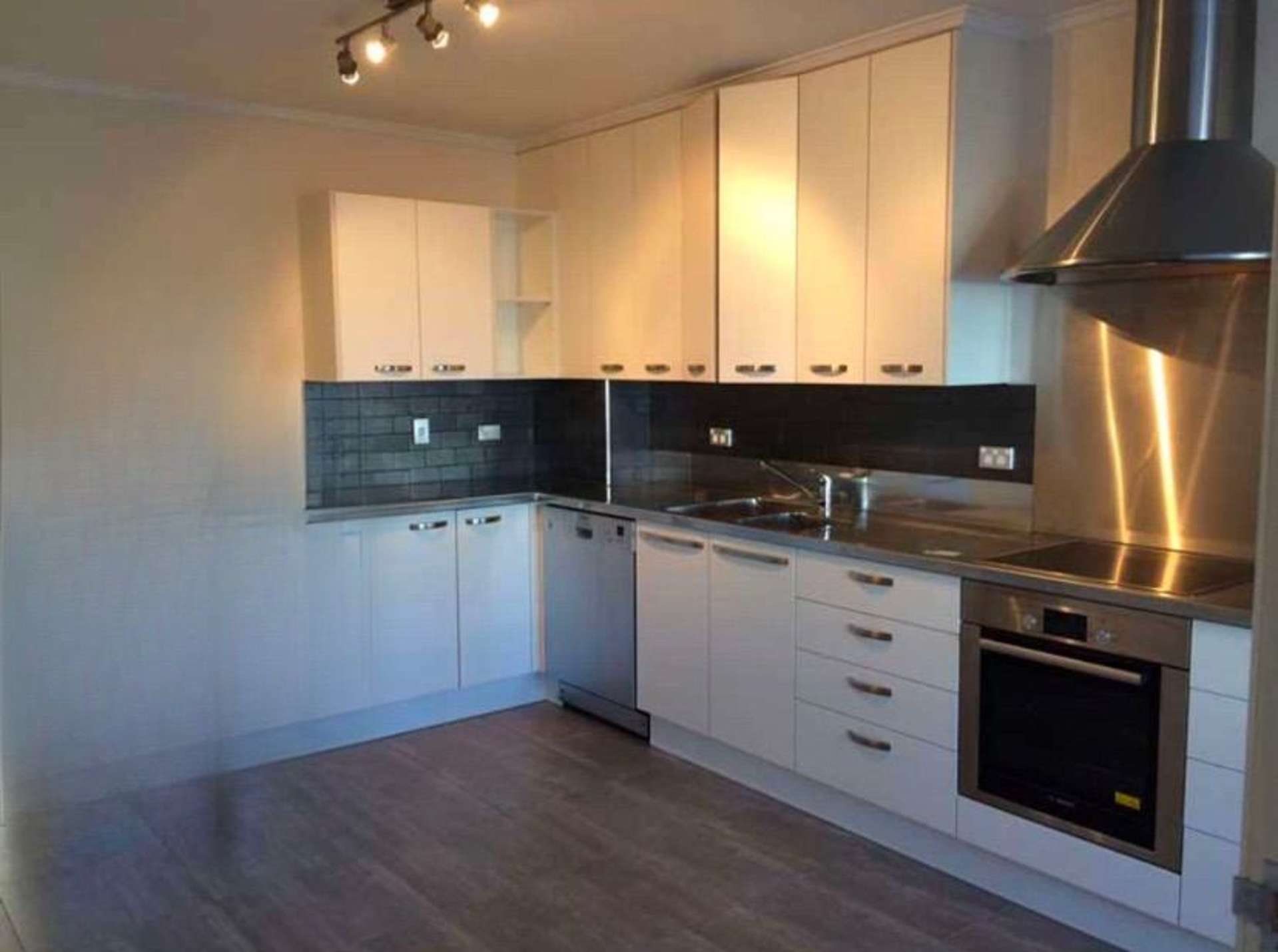 6/1 Orakei Road Remuera_0