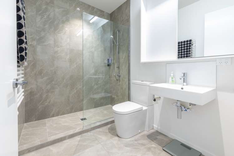 39 Erica Pabst Way Island Bay_10