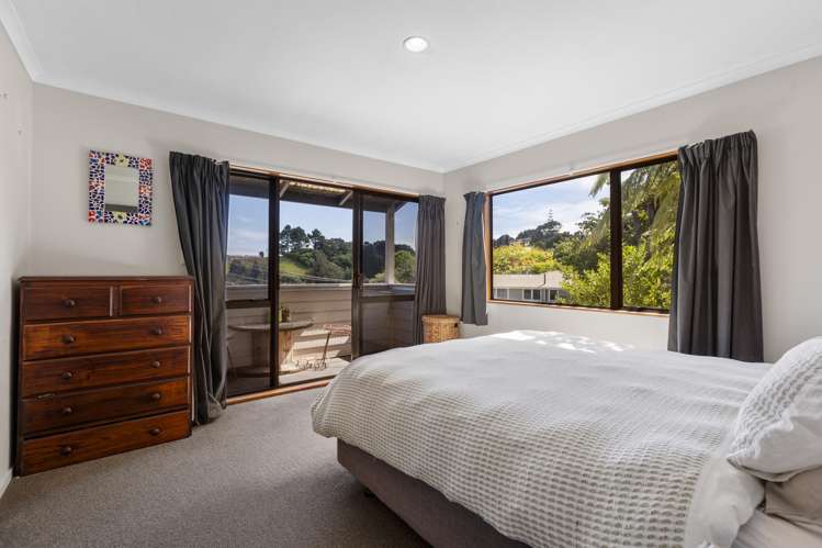 33 Beaumont Crescent Frankleigh Park_15