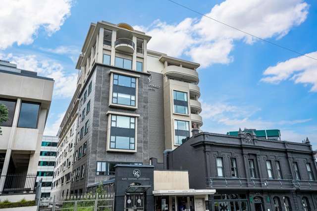 5J/42 Molesworth Street 1357_4