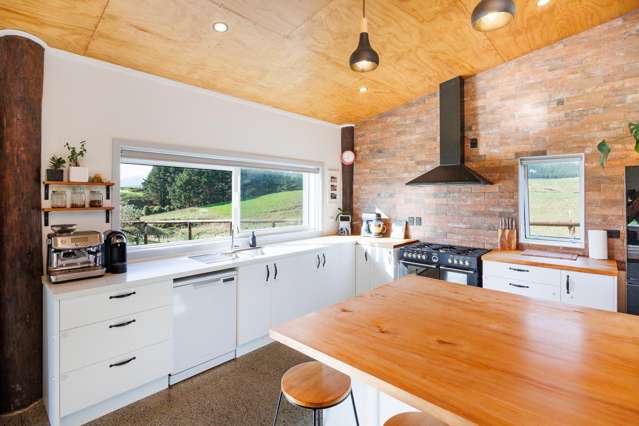 34 Highland View Drive Tokomaru_3