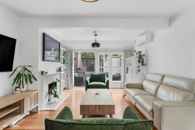 58 & 1/58 Orchard Street Avondale_2