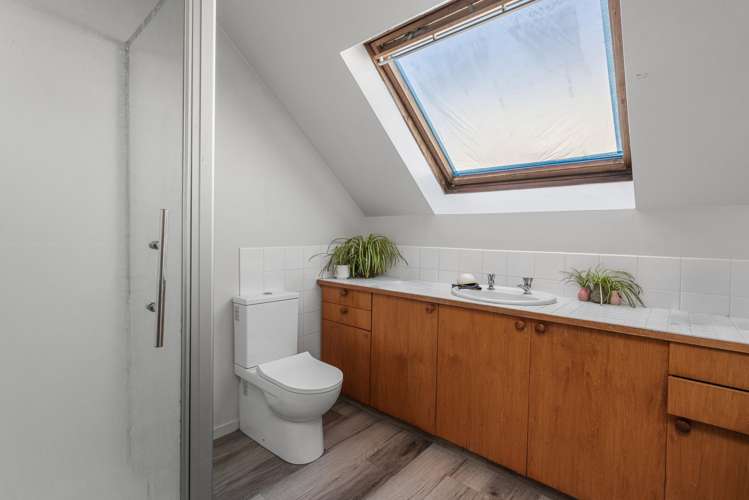 55 & 55a Wiggins Street Sumner_16