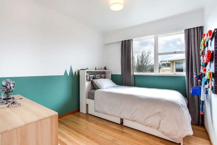 91 Holly Street Avondale_11