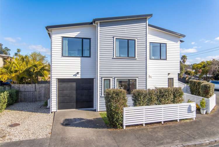 3 Kain Street Mount Eden_21