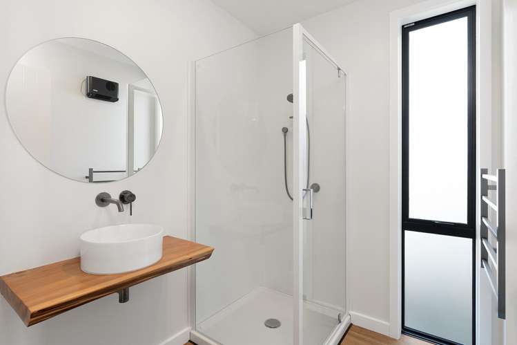 64 Summers Road Darfield_17