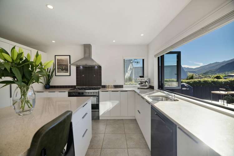 19 Bracken Street_5