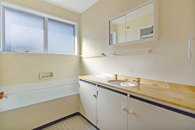 24 Merton Road Saint Johns_12