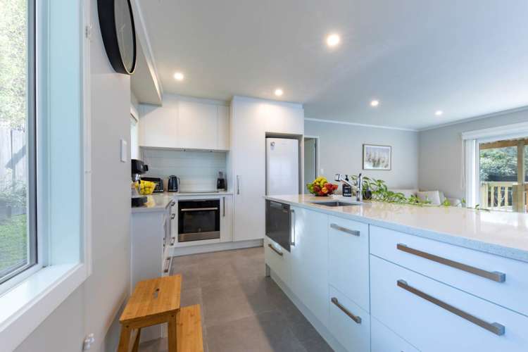 32a Glengarry Road Glen Eden_7