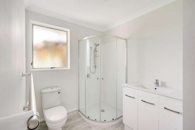 48B Karen Crescent Dinsdale_3