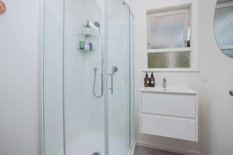 4 Judith Place Titirangi_15