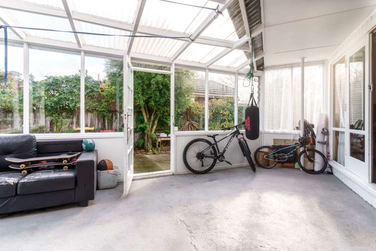 33 Brabourne Street Hillsborough_10