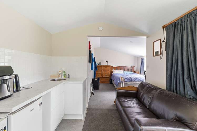 320 Gladstone Road South East Taieri_26