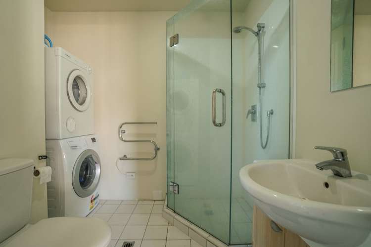 1002/8 Ronayne Street Auckland Central_10