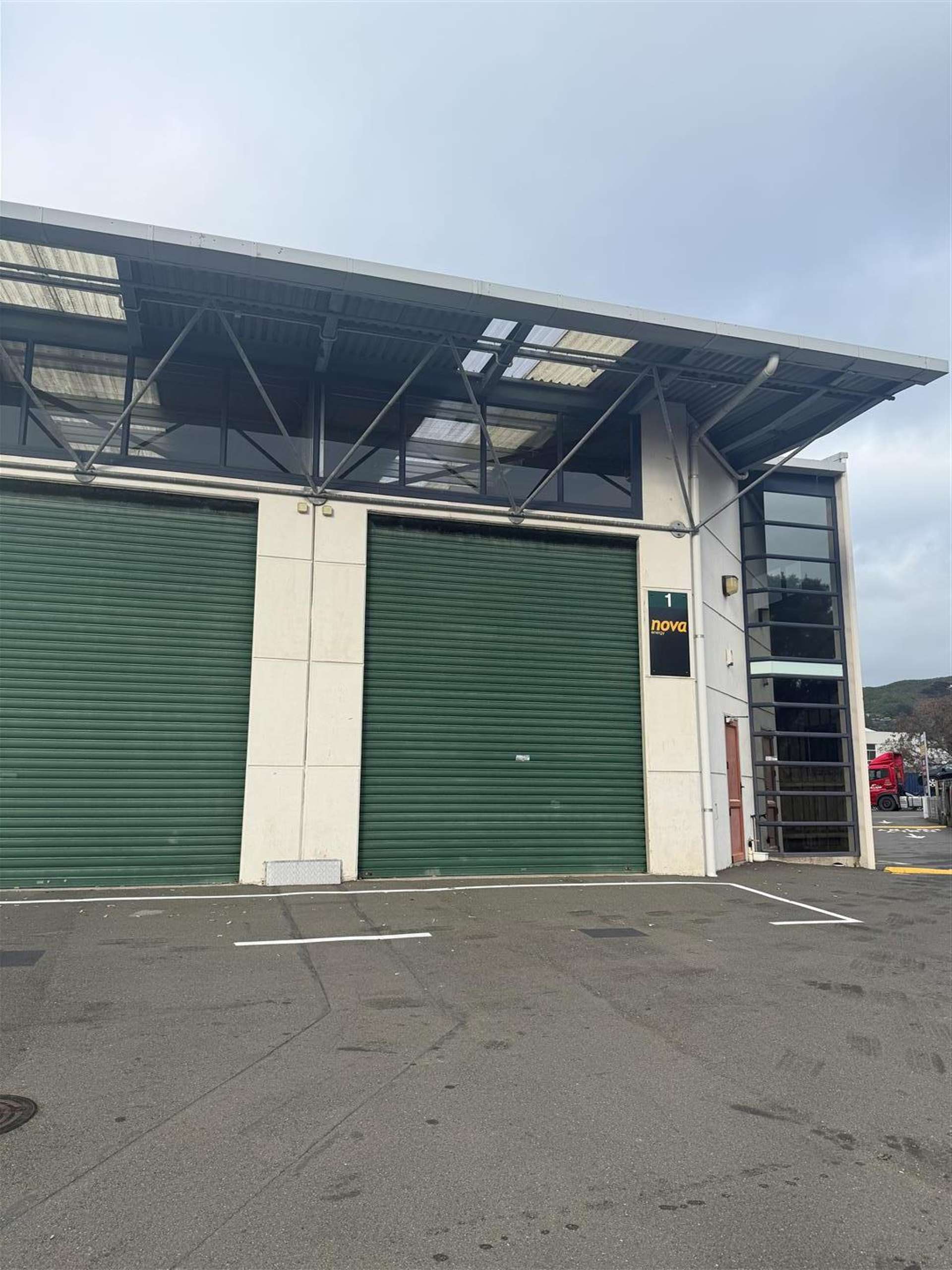 Unit 1, 98 Main Road Tawa_0