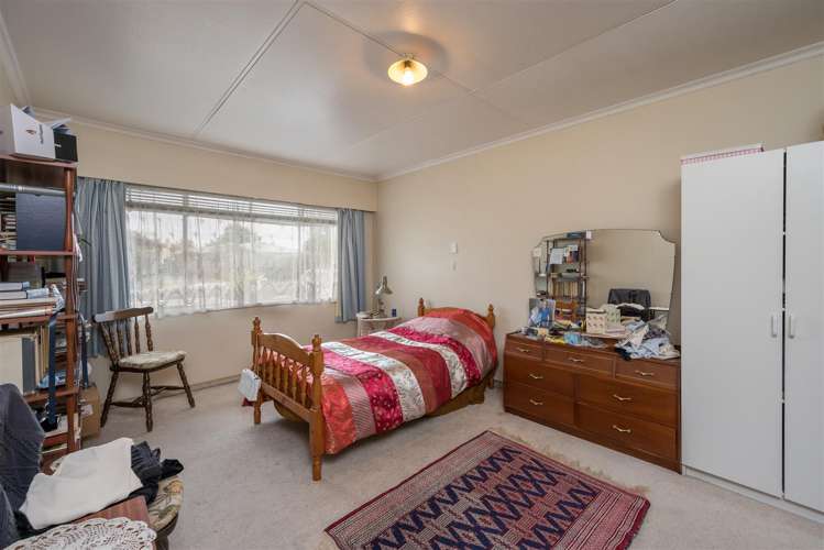 2/13 Maitland Avenue Stoke_5