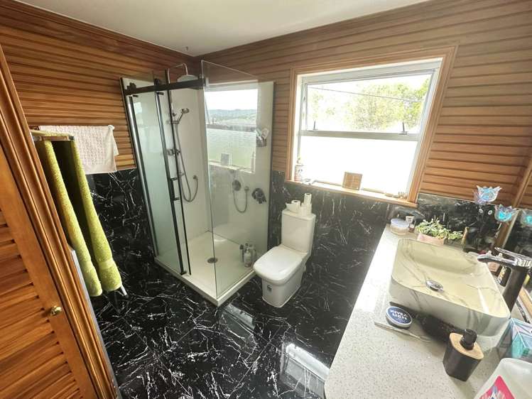 3 Hillary Heights Avenue Glendene_6