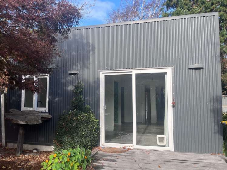 6A Dunarnan Street_0