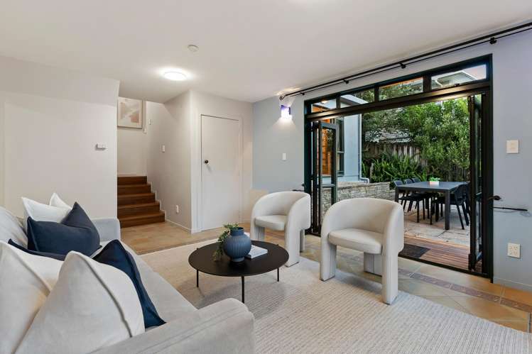 2/46 Matipo Road Mairangi Bay_7