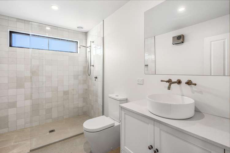 129 Hall Road Cromwell_19