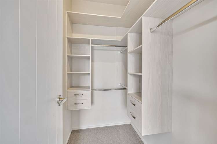 1 Shelby Lane Flat Bush_24