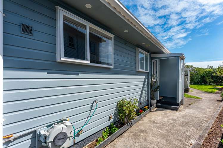 16 Southgate Road Southgate_18