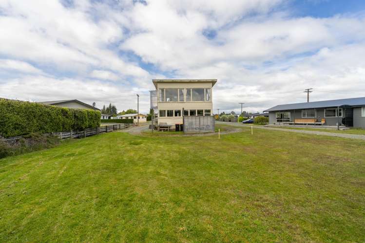 33A McKerrow Street Te Anau_18