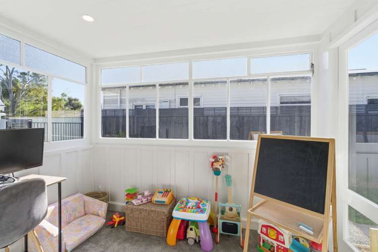 7 Coronation Street Spreydon_19