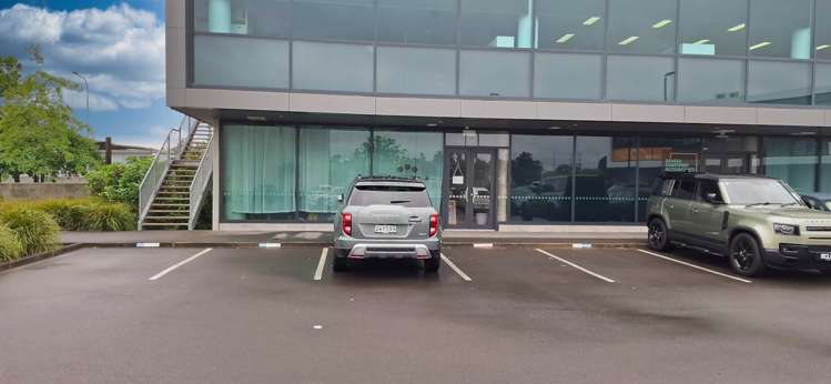 Unit 19/102C Hobsonville Road Hobsonville_1