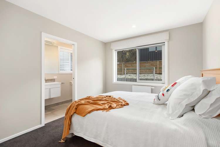 12 Morepork Way Arthurs Point_11