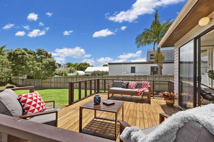 9 Walton Street Red Beach_7