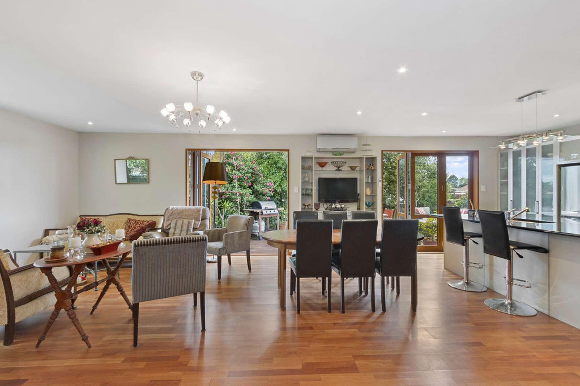 78 Denise Crescent Hornby_0