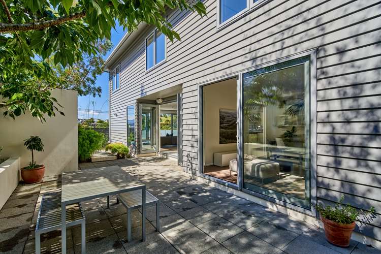 1 Upper Lewisville Terrace Thorndon_11