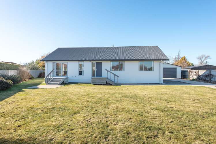 27 Landy Street Dallington_22