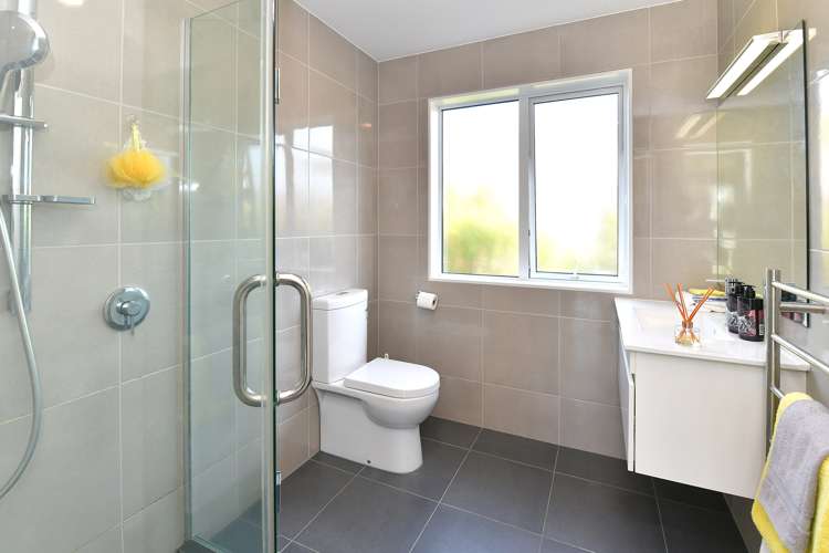 12 Seaview Crescent Hatfields Beach_18