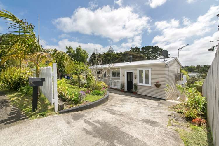 215 Titirangi Road Titirangi_16