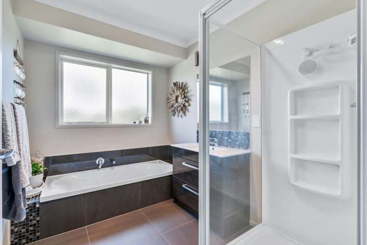 228 Knight Road Ruatangata West_13