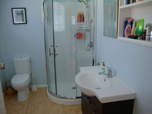 4a Ozone Road Stanmore Bay_4