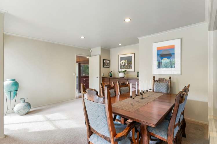 8 Kallaroo Place Botany Downs_21