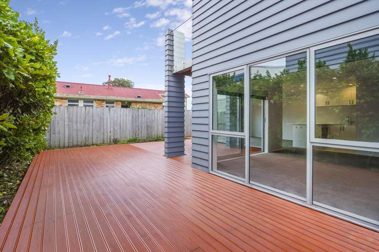 2/13 Crosher Place Silverdale_16